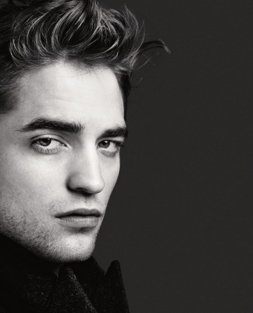   (Robert Pattinson)