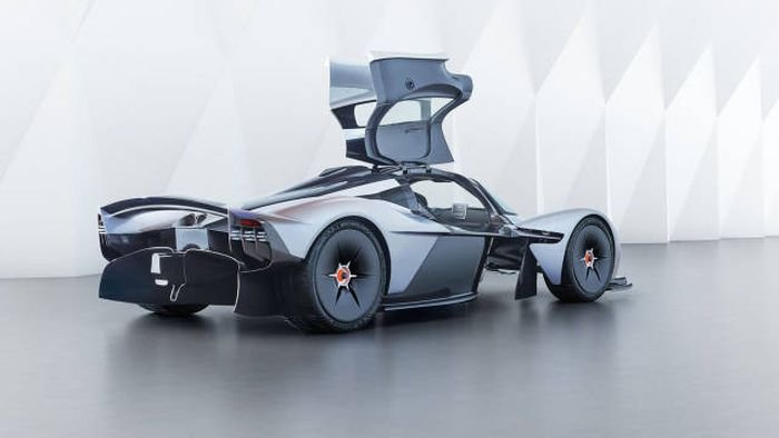 Aston Martin     Valkyrie