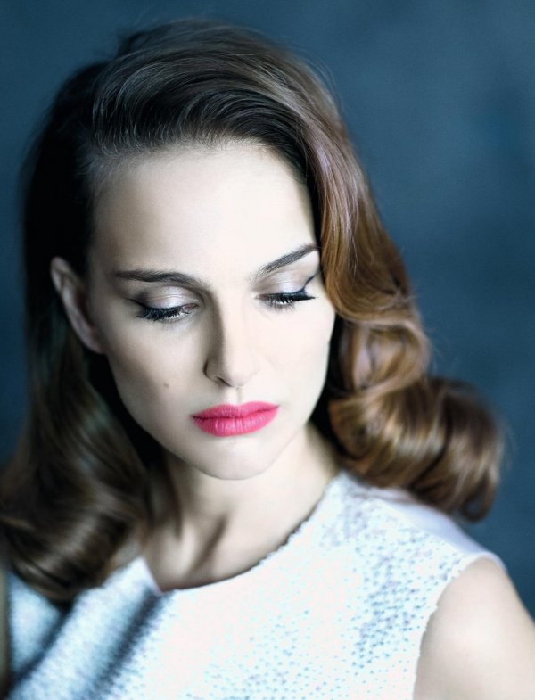   (Natalie Portman)