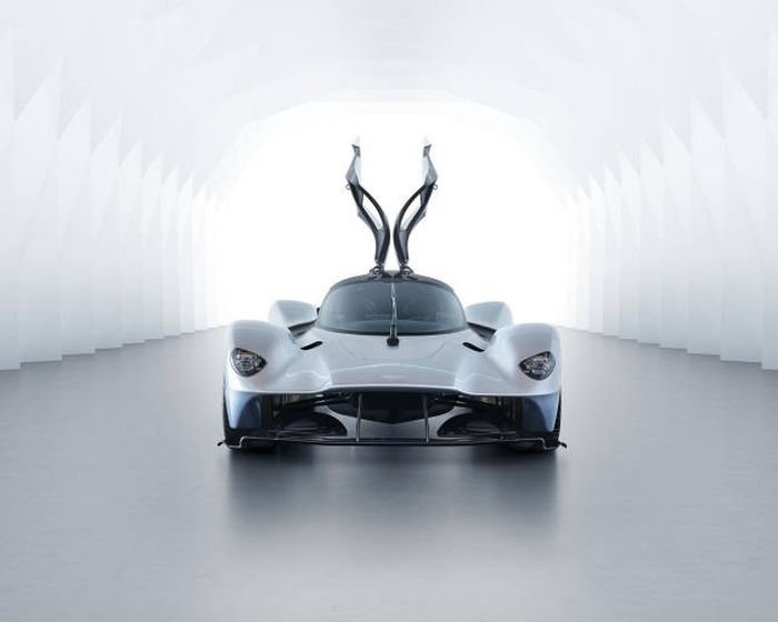 Aston Martin     Valkyrie