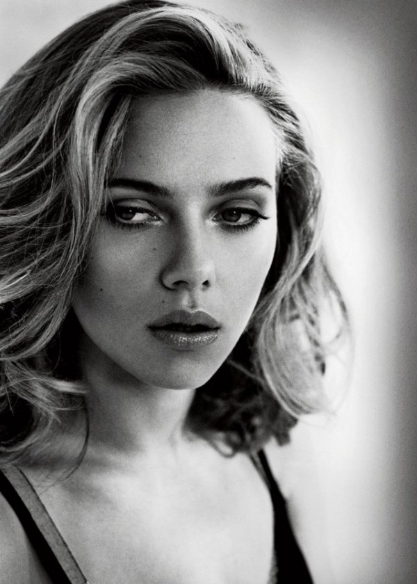 The special edition: Scarlett Johansson