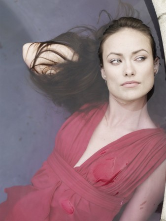   (Olivia Wilde)