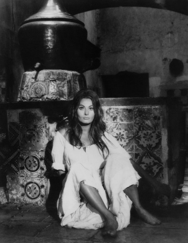 The special edition: Sophia Loren