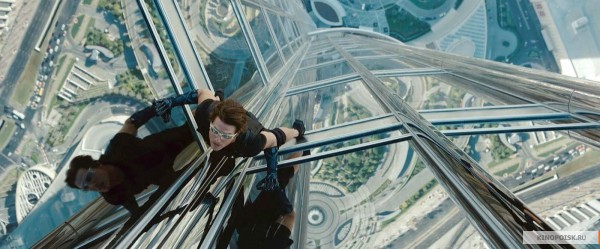  :   / Mission: Impossible - Ghost Protocol