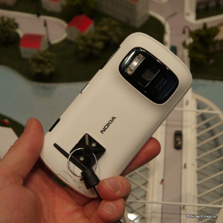 Nokia 808 PureView  MWC2012: 41- 