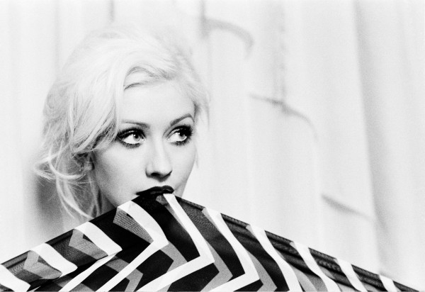   (Christina Aguilera)