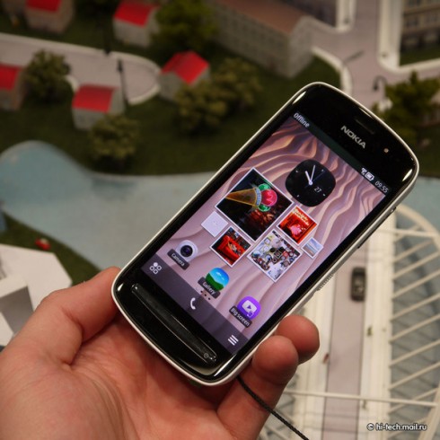 Nokia 808 PureView  MWC2012: 41- 