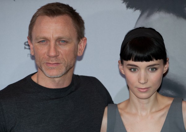   (Rooney Mara)