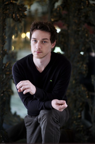   (James McAvoy)