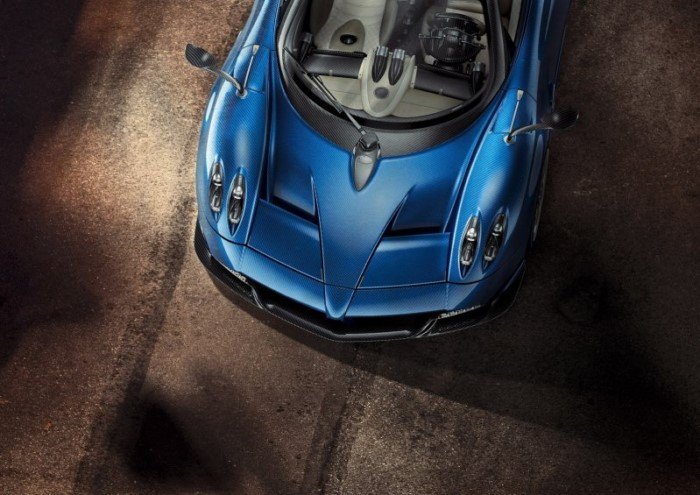 Pagani    Huayra  2.3  