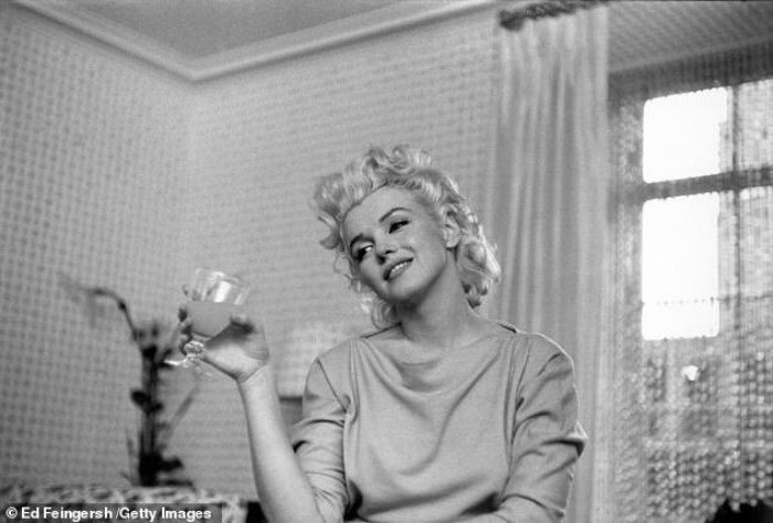 Неизвестная знаменитость: откровенные фотографии Мэрилин Монро, которых никто раньше не видел