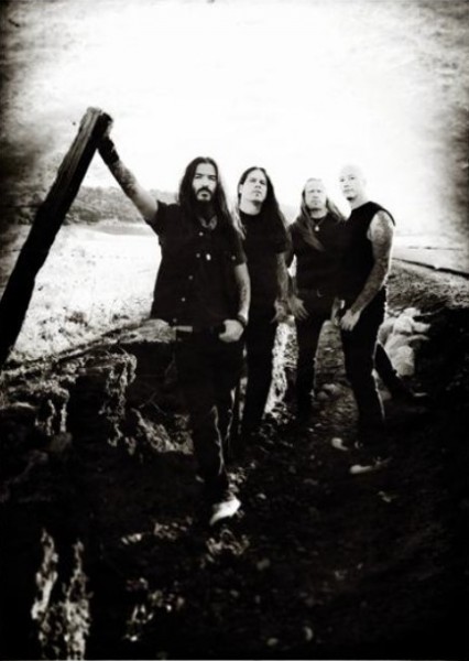 MACHINE HEAD