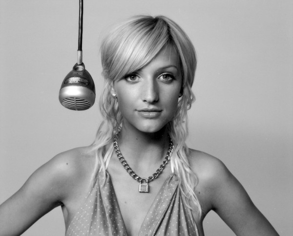 Women in Rock. Ashlee Simpson