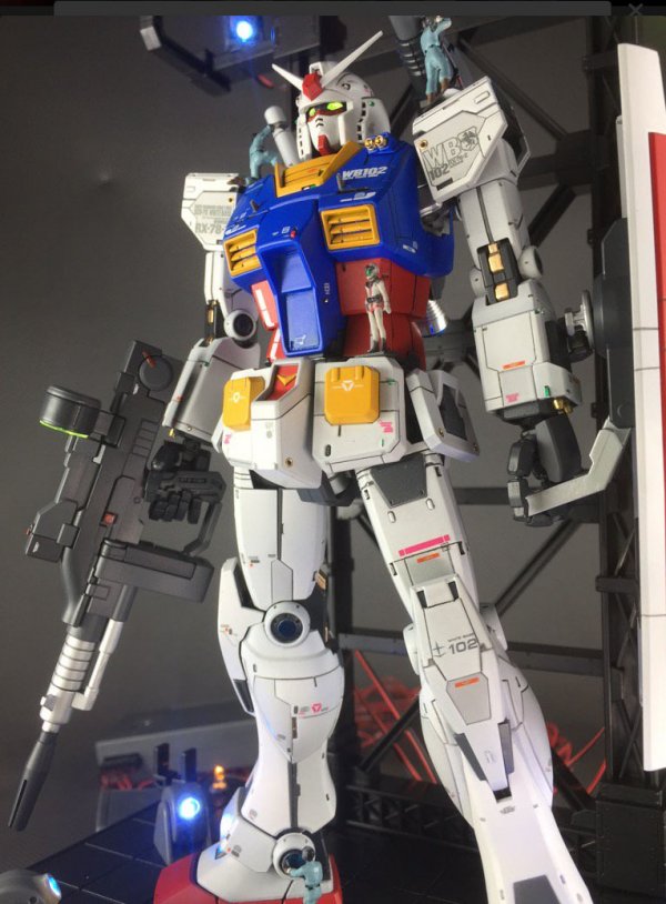   . GUNDAM . 13