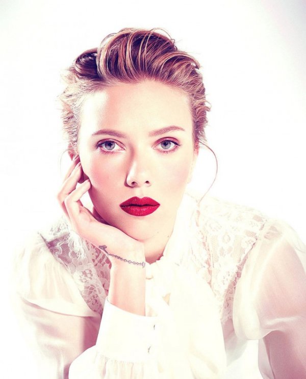 The special edition: Scarlett Johansson