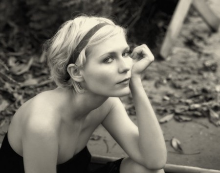 Kirsten Dunst by Kevin Lynch