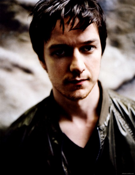   (James McAvoy)