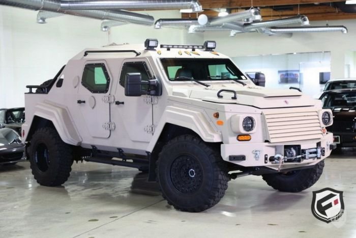        Terradyne Gurkha  700 000$