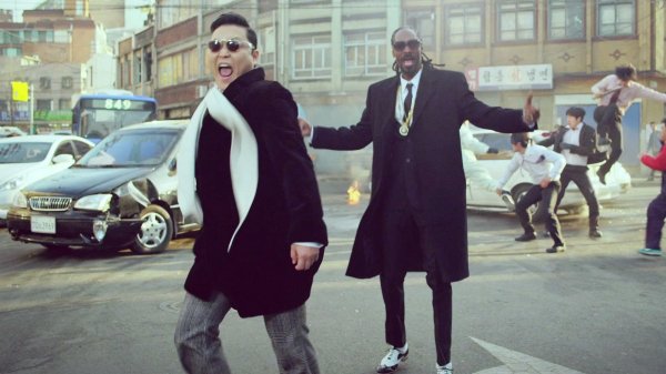 PSY - HANGOVER feat. Snoop Dogg M/V