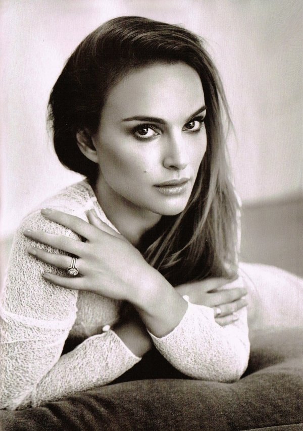   (Natalie Portman)