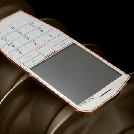   Nokia E-Cu (6 )